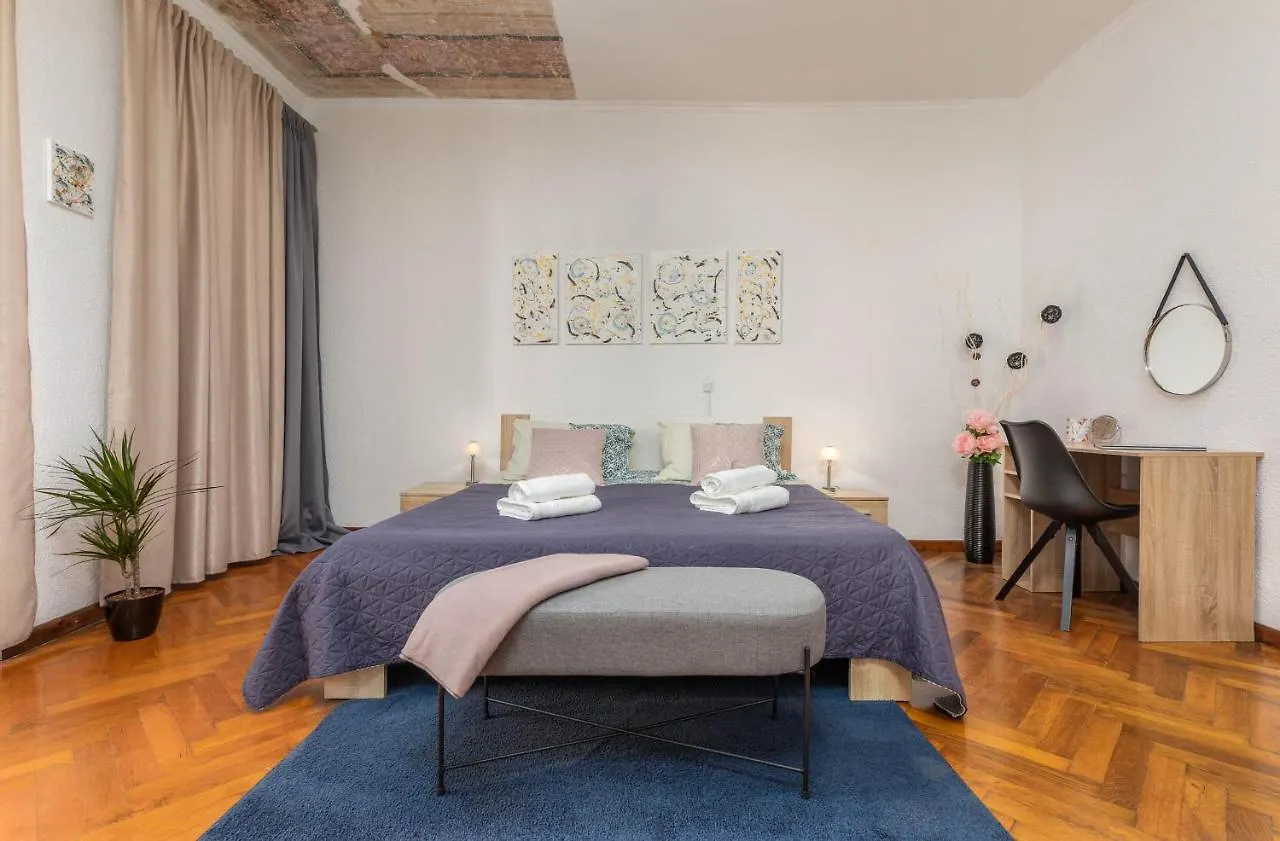 Apartment Melanie Pula
